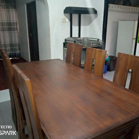 Готель Desitha Family House Мірісса Екстер'єр фото